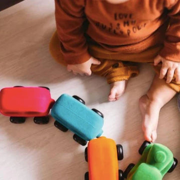 Magnetic Wholedout Choo Choo Train & Coaches